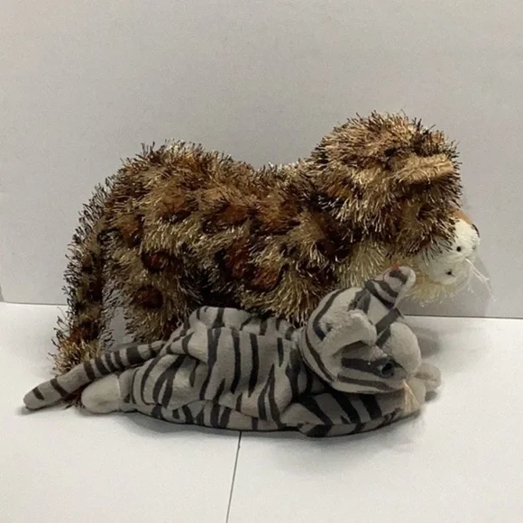 Leopard and cat lot of 2 - Picture 4 of 4